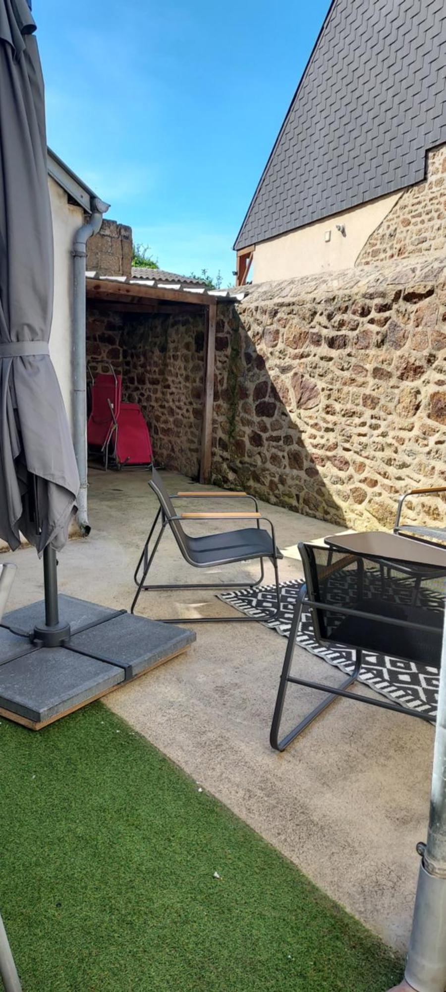 Gite Comme Chez Soi Ducey Les Cheris Екстериор снимка
